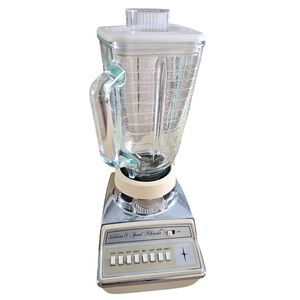 Vintage Sunbeam 8 Speed‎ Blender BL4000 Chrome Glass Pitcher 800W MCM Retro